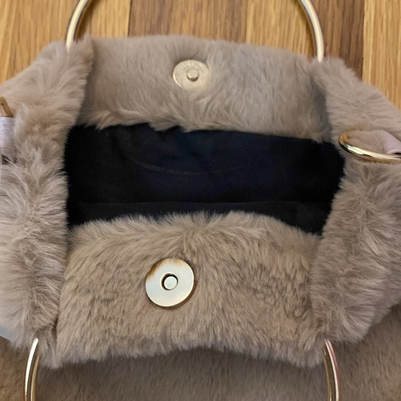 NWT Jennifer & Company Brown Faux Fur Tote/Crossbody Bag - Picture 6 of 7
